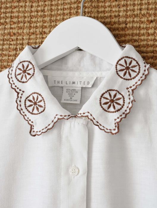vintage embroidered linen blouse (s/m)
