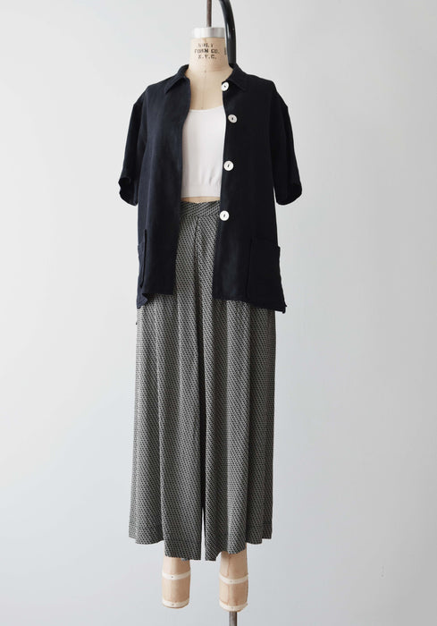 vintage black linen pocket top (m)