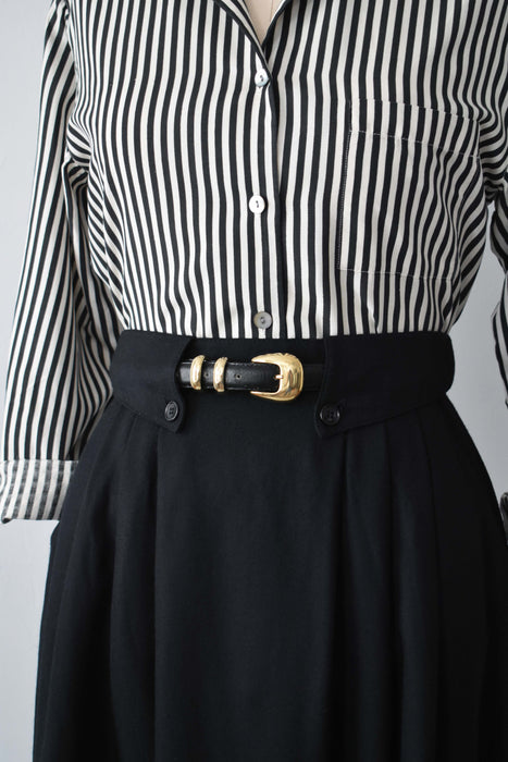 vintage black wool skirt (xs/s)
