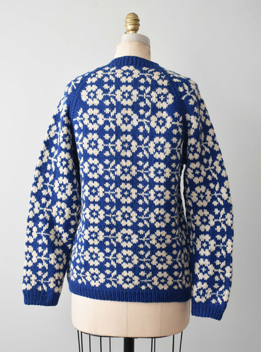 Vintage Floral Knit Sweater (s)