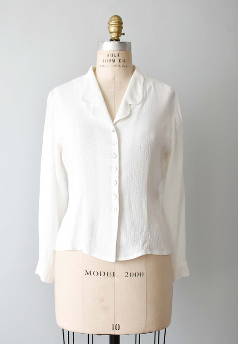 vintage ivory scalloped blouse (s)