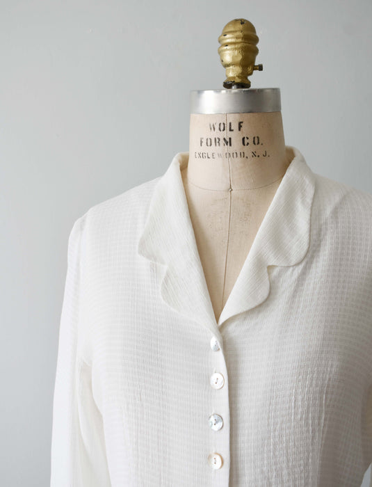 vintage ivory scalloped blouse (s)