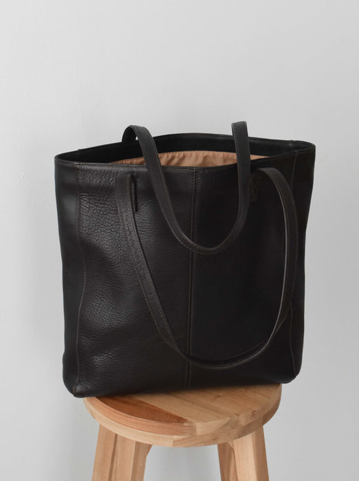 Vintage Umber Leather Tote