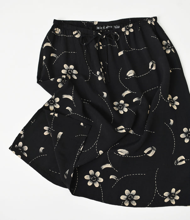 vintage black botanical skirt (l)