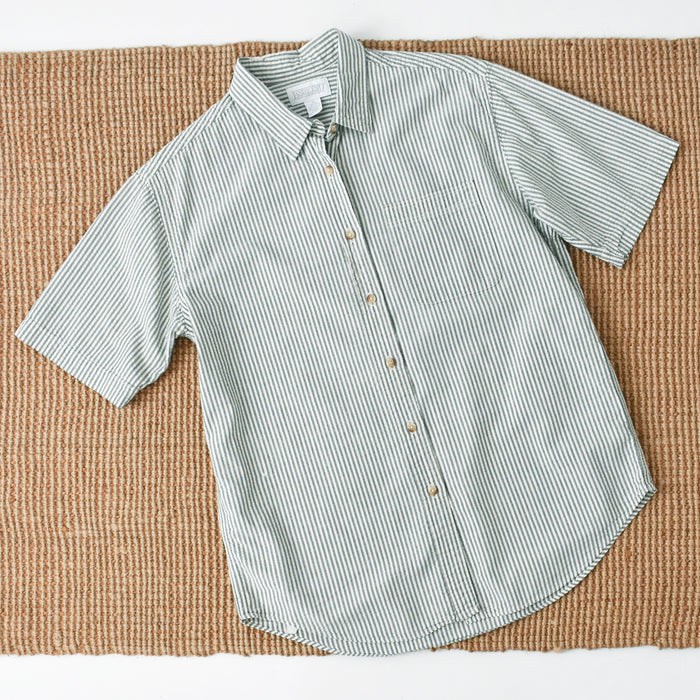 vintage green seersucker stripe shirt (m/l)