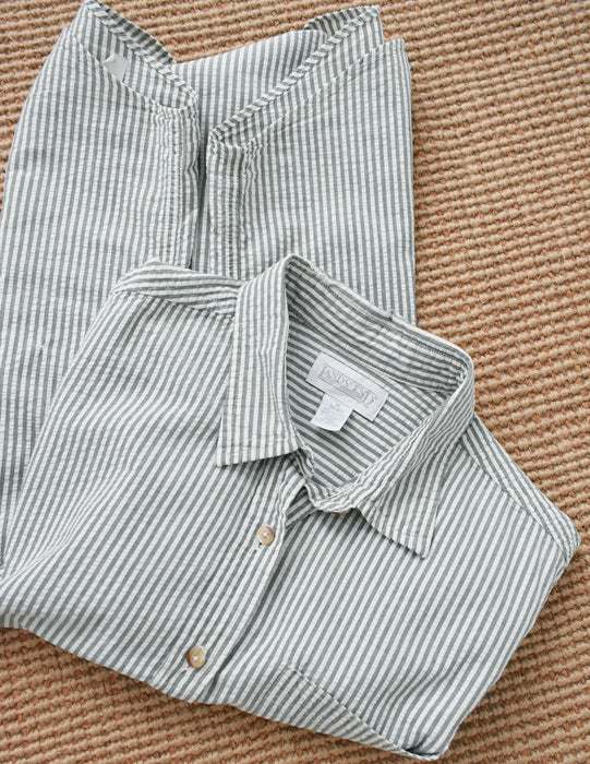 vintage green seersucker stripe shirt (m/l)