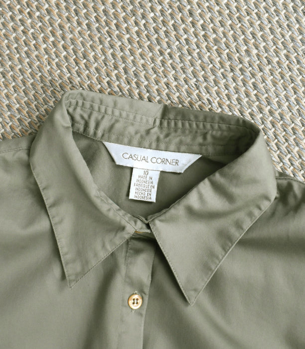 vintage khaki button down shirt (s/m)