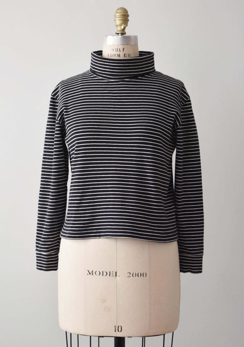 Vintage Cropped Turtleneck (s)