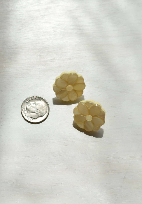 vintage floral mother of pearl earrings