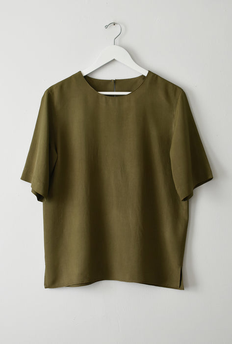 Olive Green Silk Tee (m)