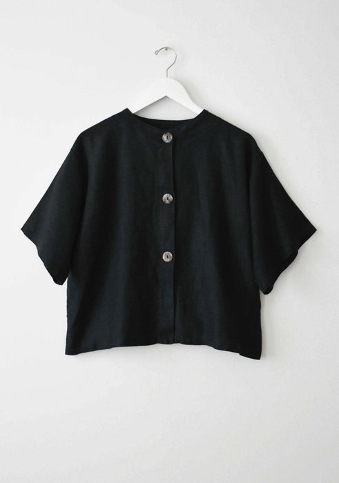Boxy Black Linen Top (m/l)